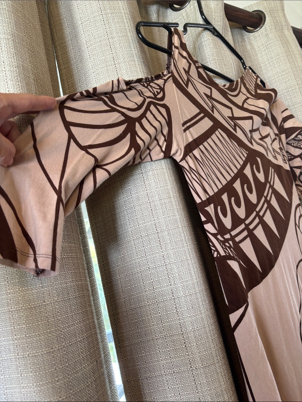 Cold-Shoulder Midi Dress in Beige and Brown Tribal Print - Picture 6 of 10